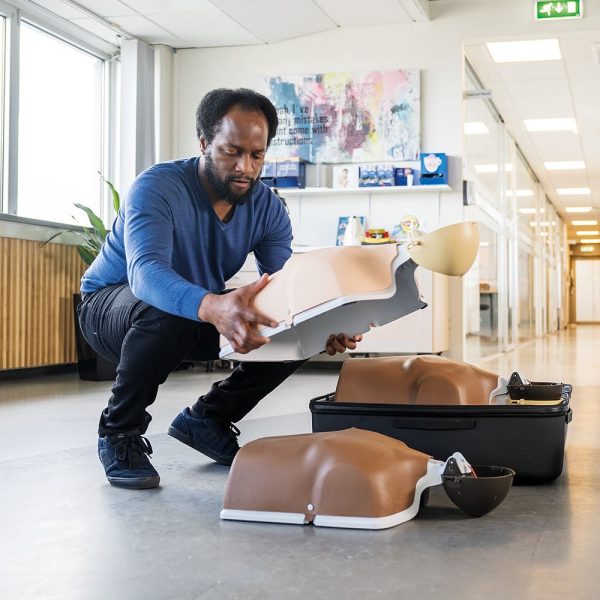 Laerdal® Little Anne - Apilable - Imagen 2